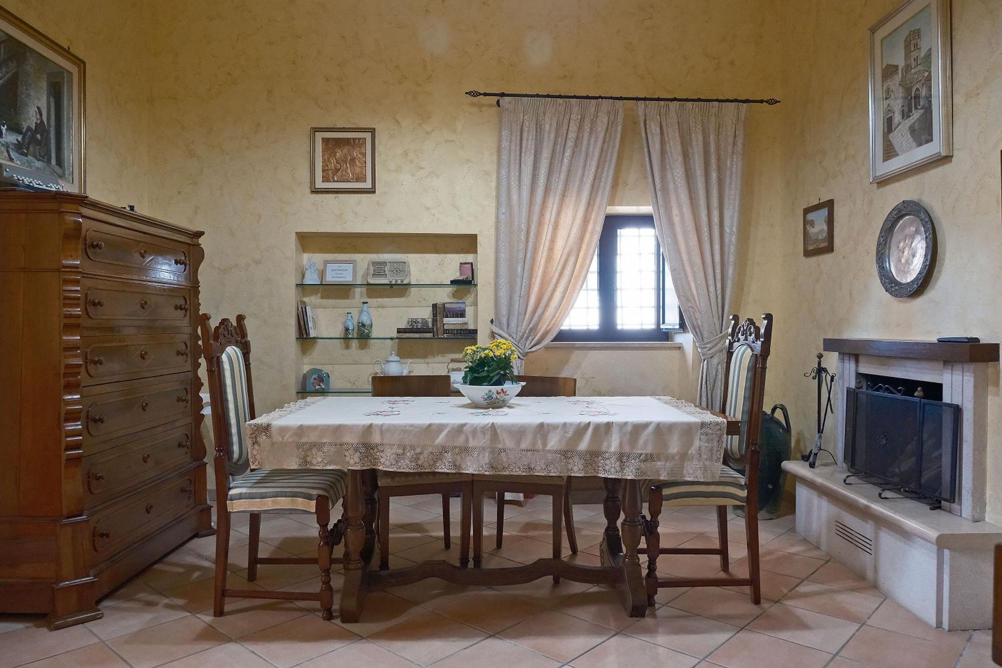 Conte Spencer Bed & Breakfast Caserta Vecchia Bagian luar foto
