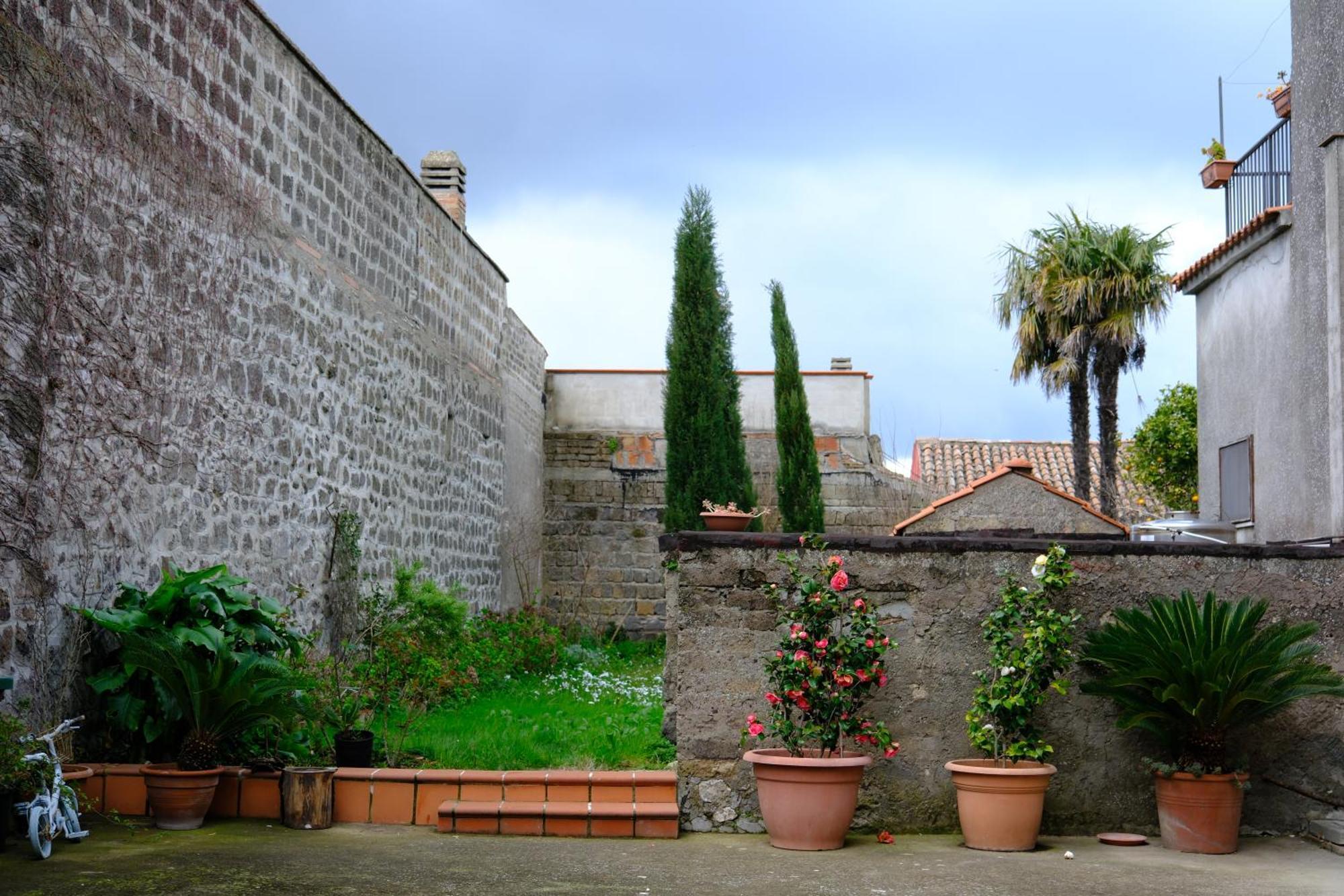 Conte Spencer Bed & Breakfast Caserta Vecchia Bagian luar foto