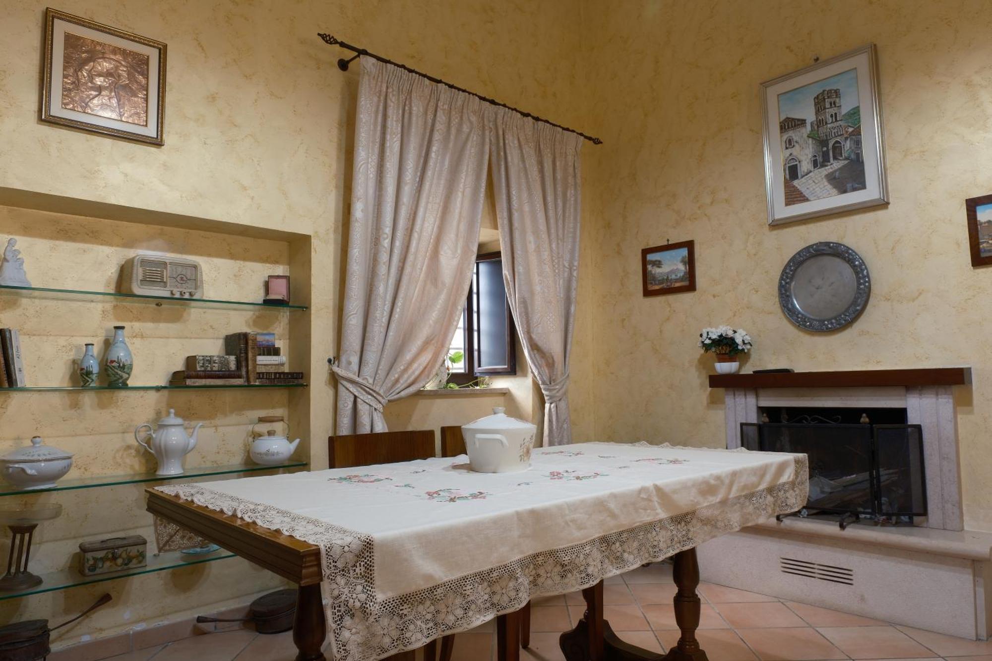 Conte Spencer Bed & Breakfast Caserta Vecchia Bagian luar foto